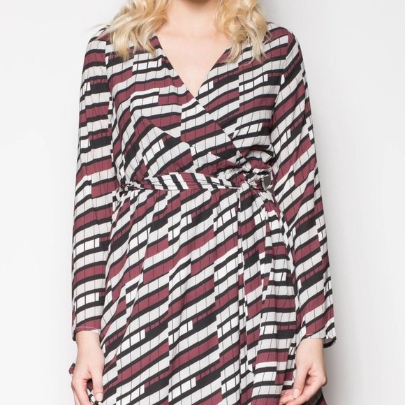 Pink Martini Womens S Around the  Block Wrap Dress - Picture 2 of 10